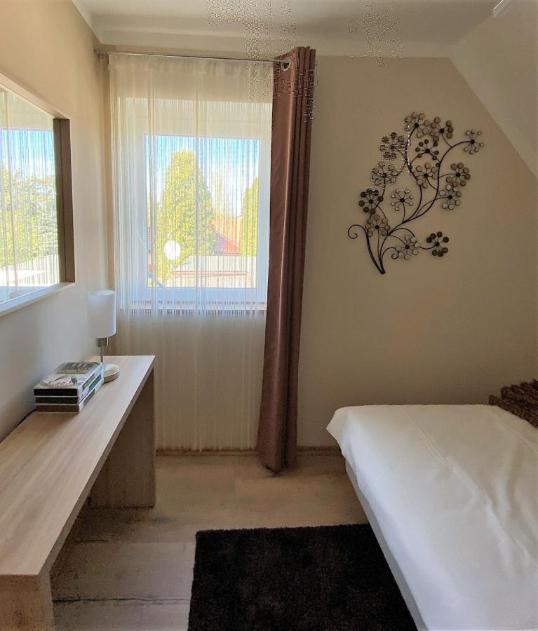 Otium Wellness Apartmanhaz Balatonakarattya Exterior photo